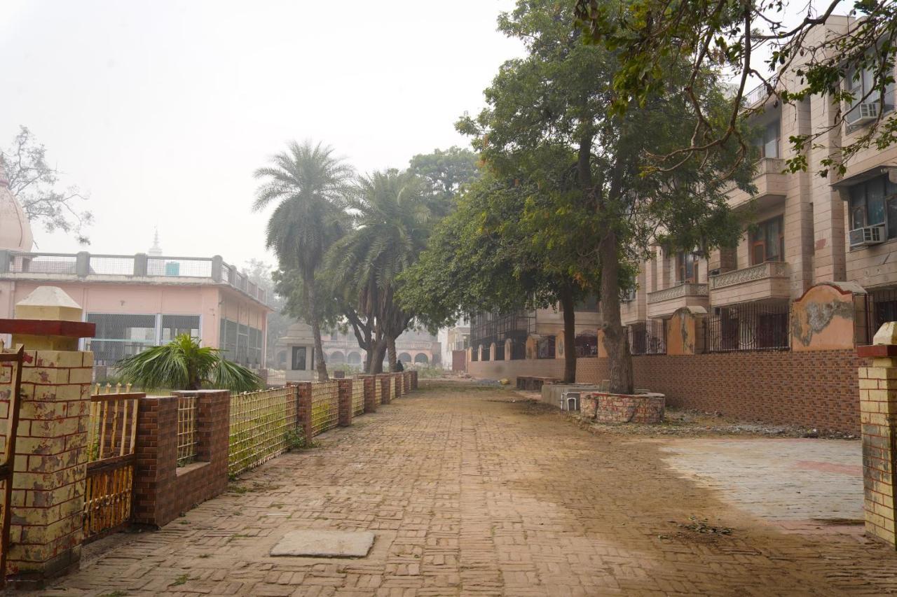 Shree Krishna Bhakti Ashram Otel Vrindāvan Dış mekan fotoğraf