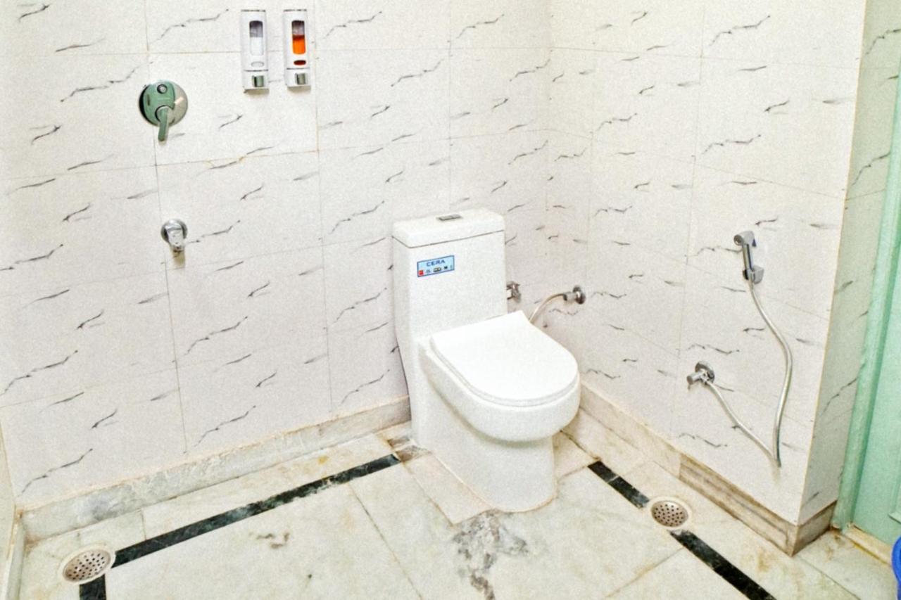 Shree Krishna Bhakti Ashram Otel Vrindāvan Dış mekan fotoğraf